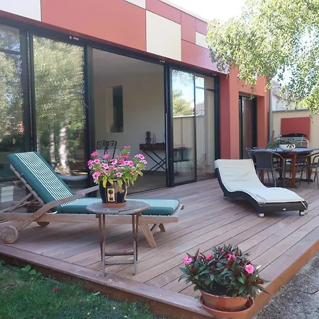 Au Jardin De L'eventail Nocleg ze śniadaniem *