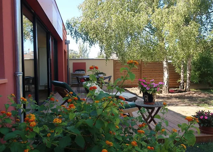 Au Jardin De L'eventail فندق مبيت وإفطار لو مان